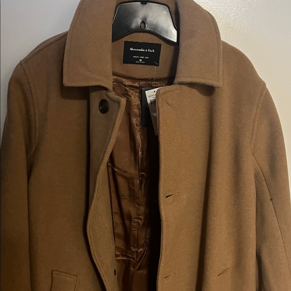 Abercrombie & Fitch Men's Tan Mac Coat M NWT